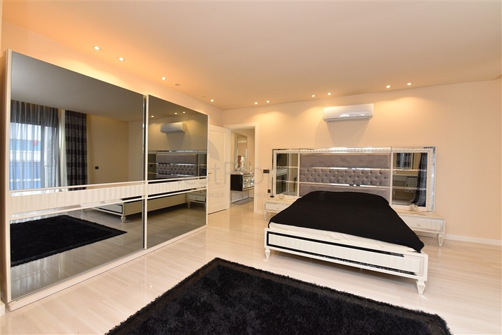 Penthouse 3+1 in Mahmutlar zur Miete