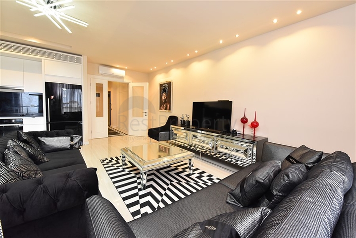 Penthouse 3+1 in Mahmutlar zur Miete