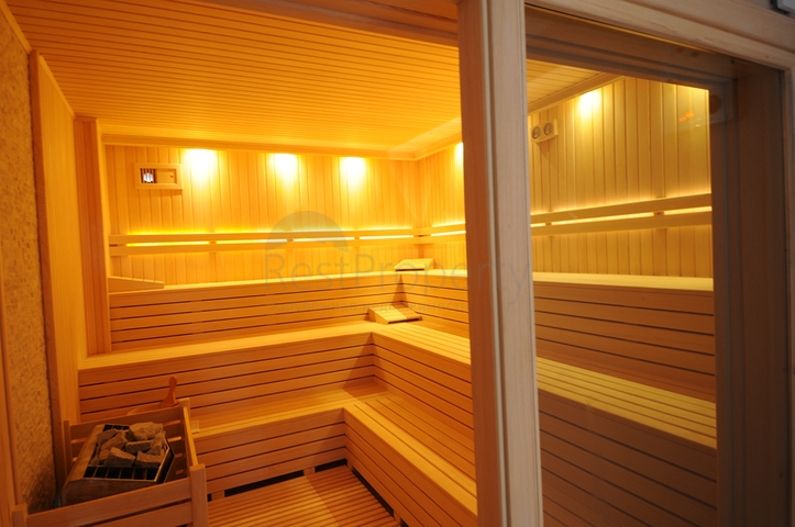 1+1 Wohnung zu vermieten in der ersten Zeile 