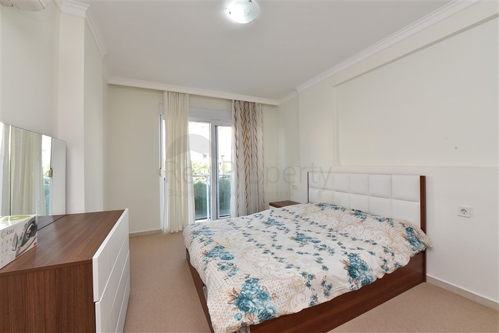 1+1 Wohnung zu vermieten in der ersten Zeile 