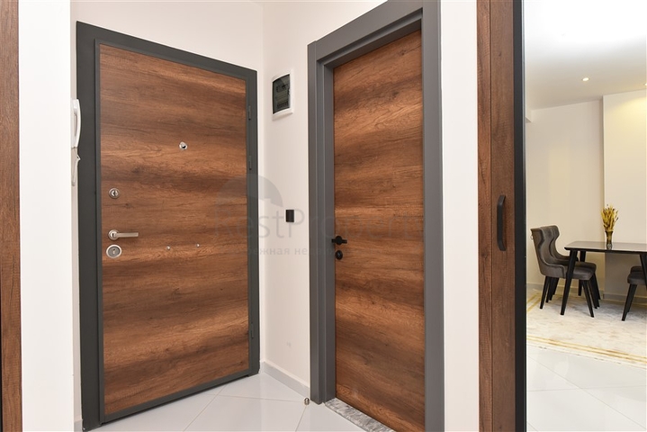 Zweizimmerwohnung mit Panoramablick auf die Berge