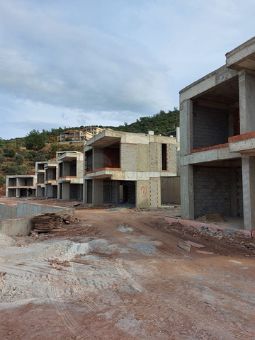 Schönes Leben auf einer Halbinsel mit einzigartiger Natur