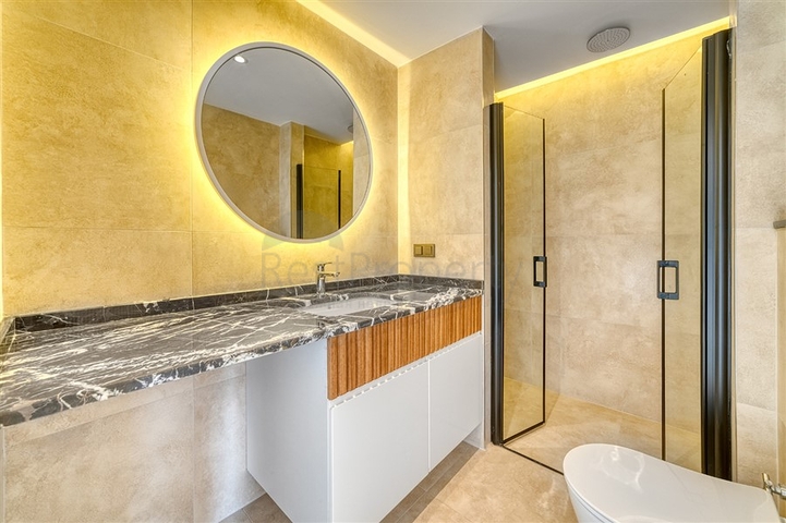 Neubaukomplex im Bezirk Oba