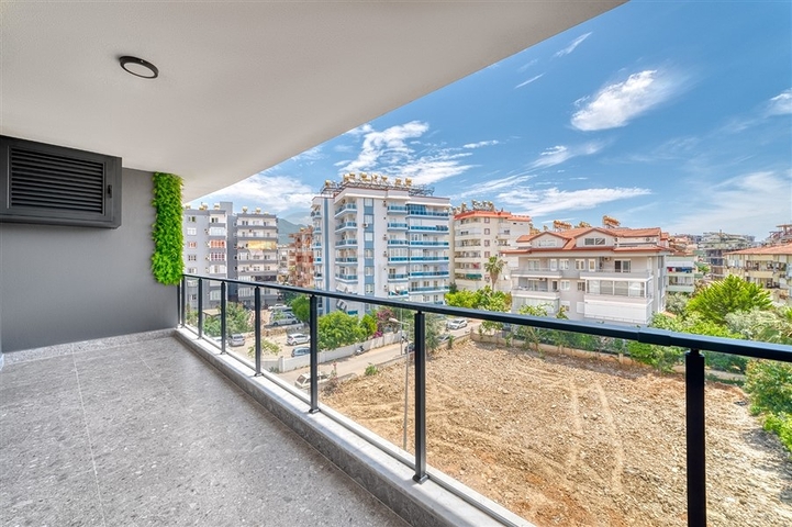 Neubaukomplex im Bezirk Oba