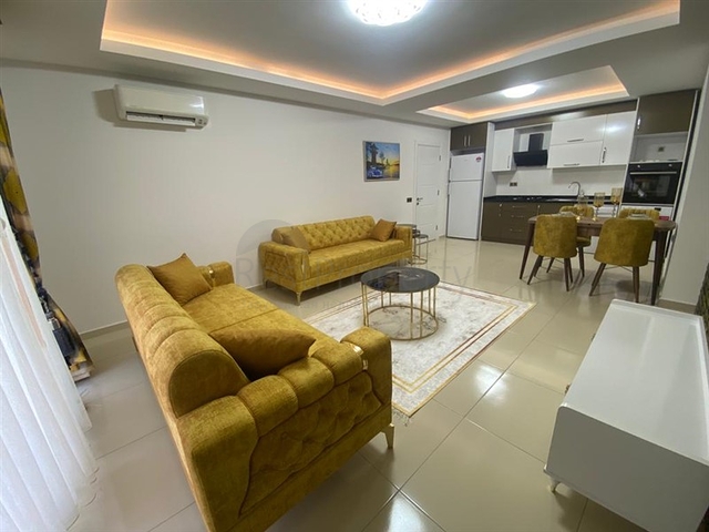 Voll möblierte Zwei-Zimmer-Wohnung in Mahmutlar/Alanya