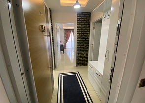 Voll möblierte Zwei-Zimmer-Wohnung in Mahmutlar/Alanya