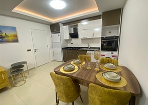 Voll möblierte Zwei-Zimmer-Wohnung in Mahmutlar/Alanya