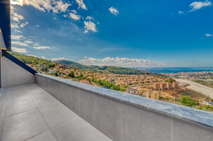 Exklusive Villa mit herrlichem Blick auf das Mittelmeer