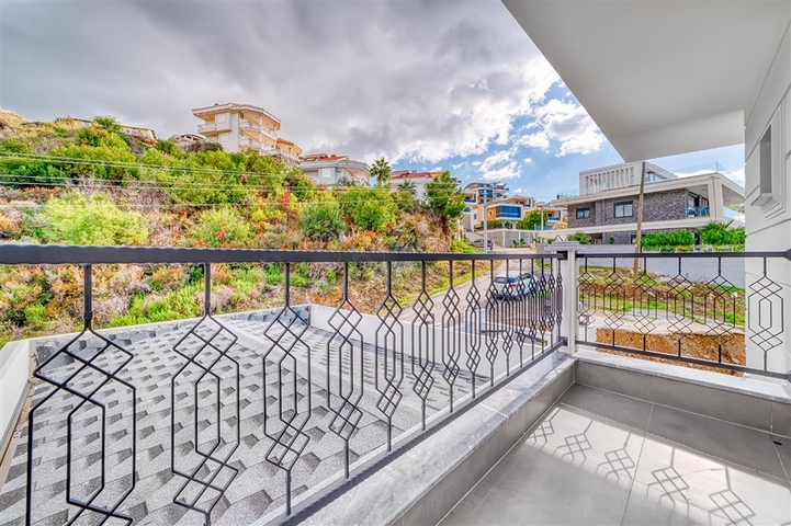 Exklusive Villa mit herrlichem Blick auf das Mittelmeer