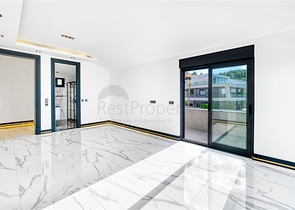 Exklusive Villa mit herrlichem Blick auf das Mittelmeer