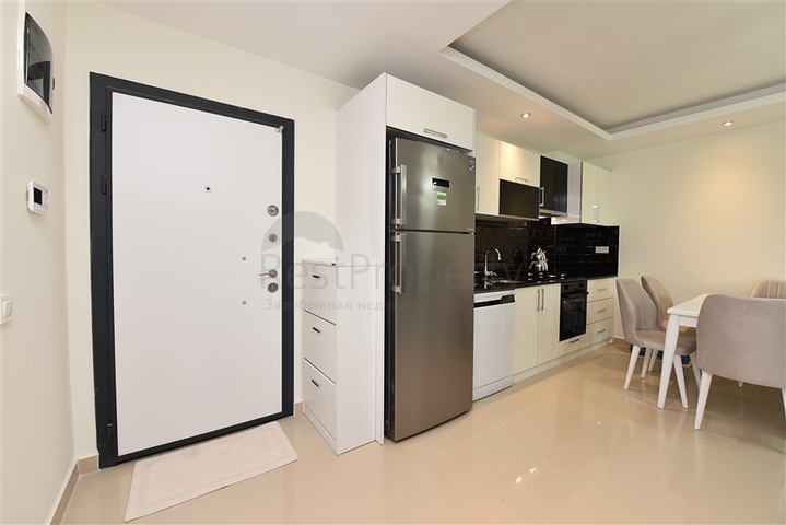 Zweizimmerwohnung mit Möbeln im Stadtteil Avsallar