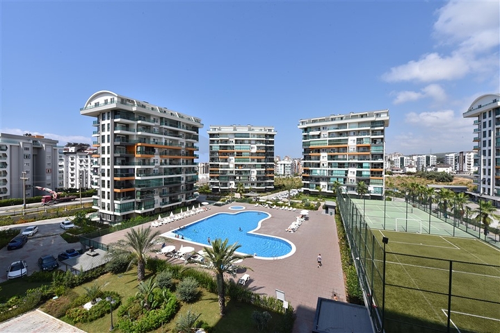 Zweizimmerwohnung mit Möbeln im Stadtteil Avsallar