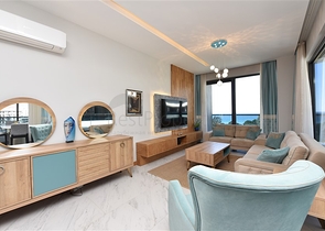 Möblierte Dreizimmerwohnung an der ersten Küste