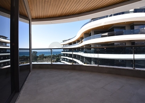 Möblierte Dreizimmerwohnung an der ersten Küste