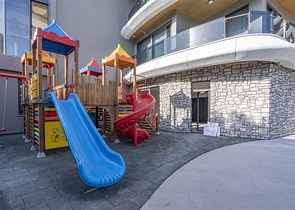 Möblierte Dreizimmerwohnung an der ersten Küste