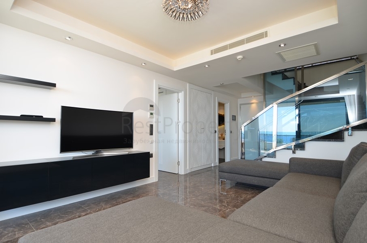 Penthouse 3+2 in einem Prestigeprojekt im Stadtteil Konakly