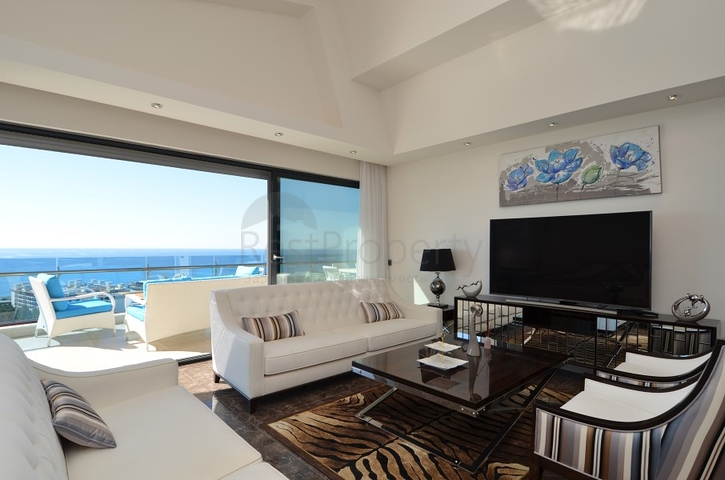 Penthouse 3+2 in einem Prestigeprojekt im Stadtteil Konakly