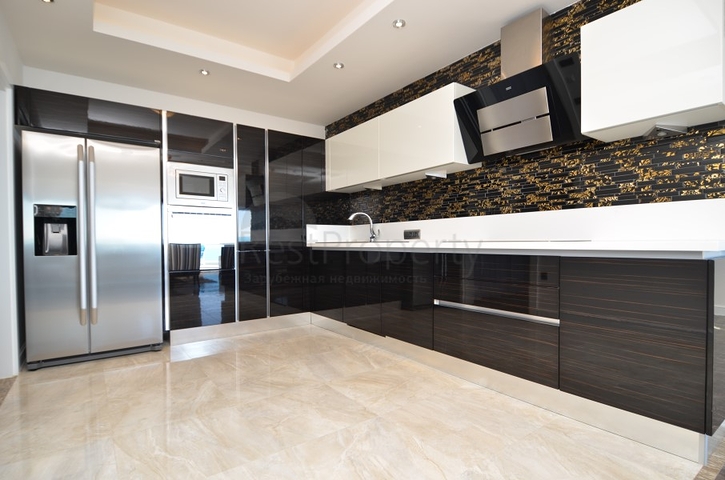 Penthouse 3+2 in einem Prestigeprojekt im Stadtteil Konakly