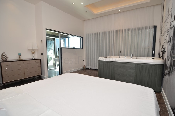 Penthouse 3+2 in einem Prestigeprojekt im Stadtteil Konakly