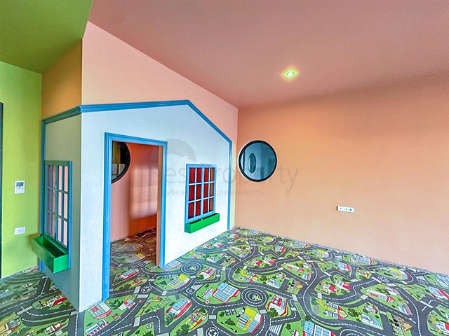 Hochmoderne 3+1-Maisonette mit eigenem Garten in einem Luxus-Komplex