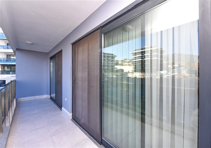 Hochmoderne 3+1-Maisonette mit eigenem Garten in einem Luxus-Komplex