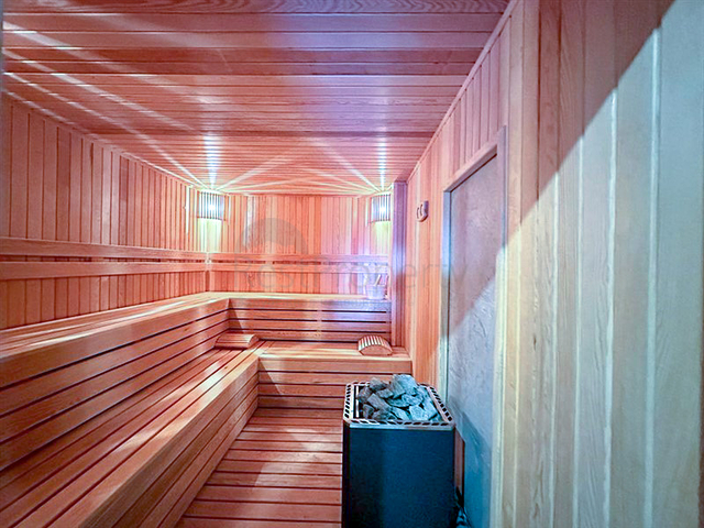 Hochmoderne 3+1-Maisonette mit eigenem Garten in einem Luxus-Komplex