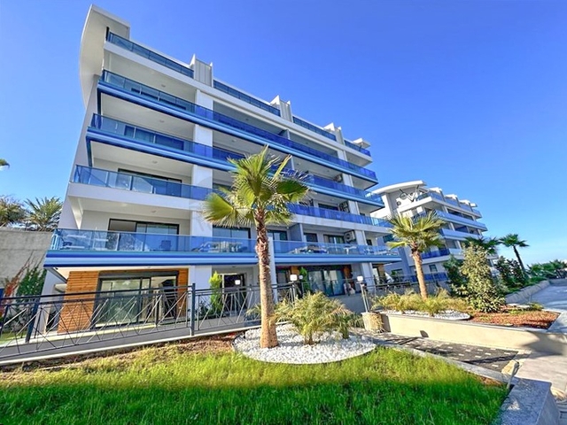 Hochmoderne 3+1-Maisonette mit eigenem Garten in einem Luxus-Komplex