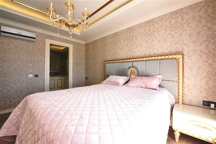 Dreizimmerwohnung in einem schicken Komplex des Zentrums von Alanya