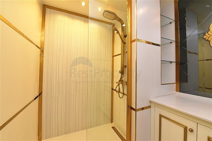 Dreizimmerwohnung in einem schicken Komplex des Zentrums von Alanya