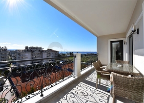 Dreizimmerwohnung in einem schicken Komplex des Zentrums von Alanya