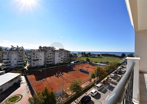 Dreizimmerwohnung in einem schicken Komplex des Zentrums von Alanya