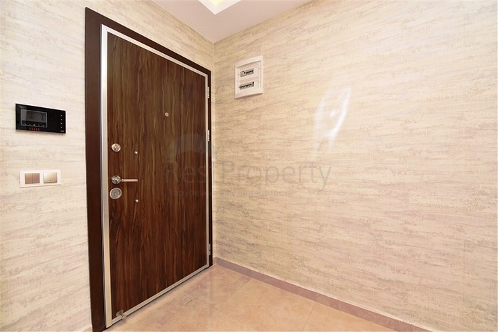 Möblierte Dreizimmerwohnung im Zentrum von Mahmutlar