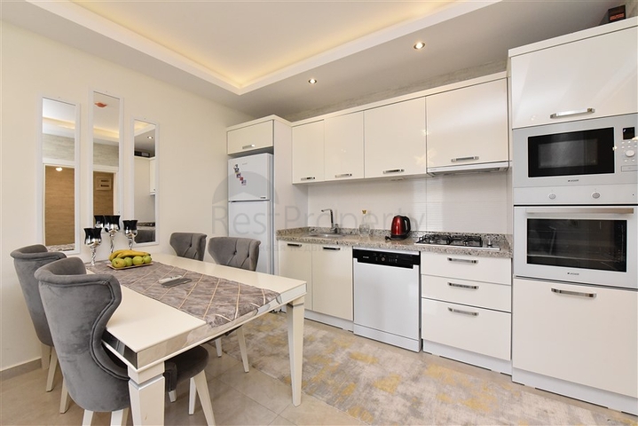 Möblierte Dreizimmerwohnung im Zentrum von Mahmutlar