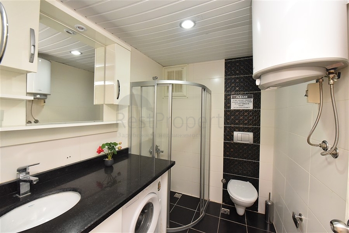 Wohnung zur Miete in der Nähe von Kleopatra Beach