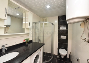 Wohnung zur Miete in der Nähe von Kleopatra Beach