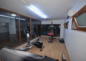 Wohnung zur Miete in der Nähe von Kleopatra Beach