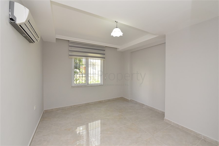 6+2 Gartenduplex 100 Meter vom Meer entfernt