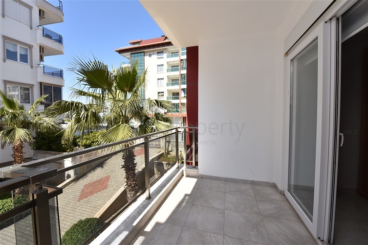 6+2 Gartenduplex 100 Meter vom Meer entfernt