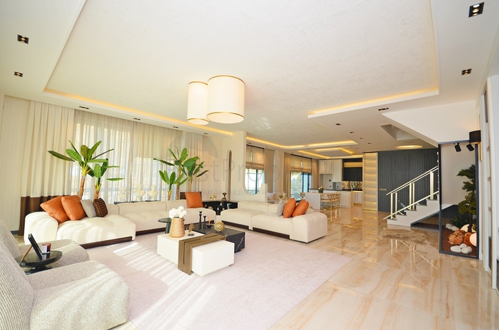 6+1 Villa mit eigenem Pool