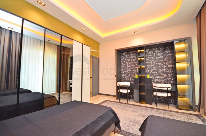 6+1 Villa mit eigenem Pool