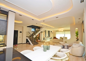 6+1 Villa mit eigenem Pool