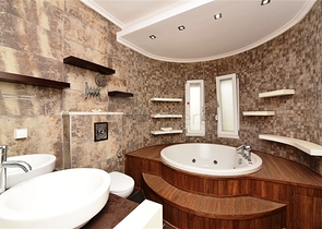 Villa im urbanen Stil, 250 Meter vom Meer entfernt