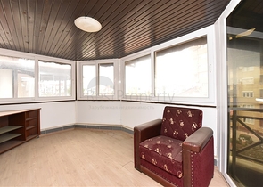 Villa im urbanen Stil, 250 Meter vom Meer entfernt