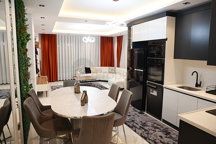 Ein Komplex von Villen in Avsallar