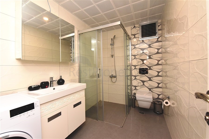 Möblierte Dreizimmerwohnung