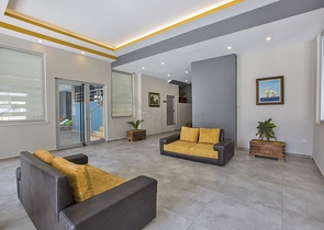 Möblierte Dreizimmerwohnung