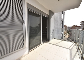 Möblierte Dreizimmerwohnung