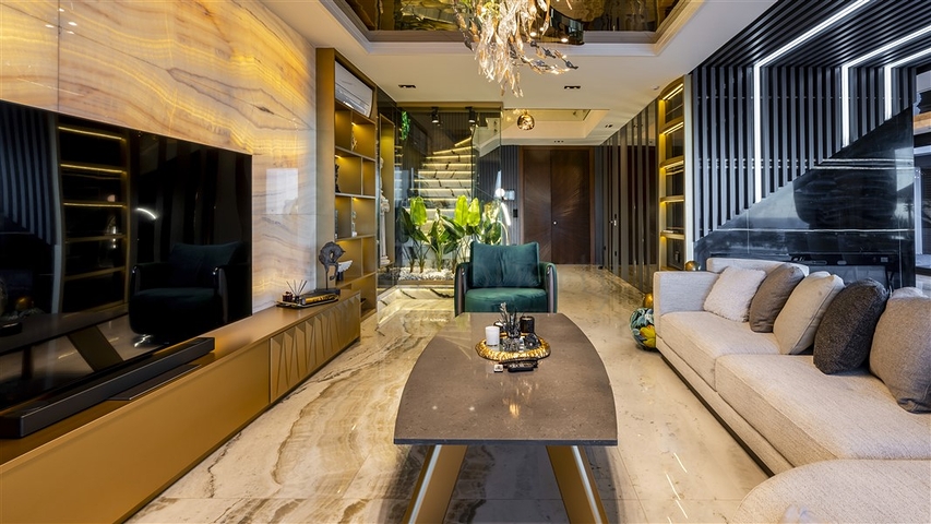 Luxuriöse Villen mit Panoramablick auf das Mittelmeer