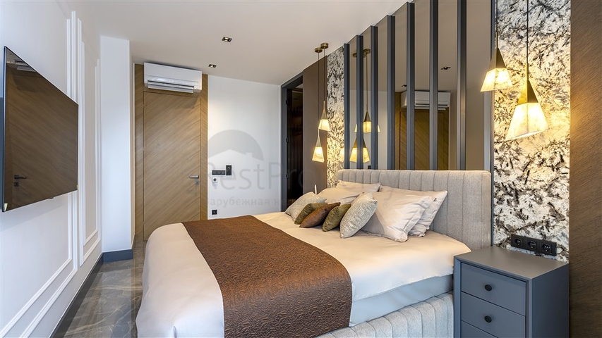 Luxuriöse Villen mit Panoramablick auf das Mittelmeer