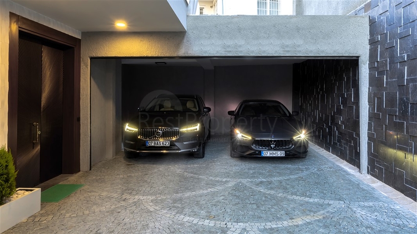 Luxuriöse Villen mit Panoramablick auf das Mittelmeer